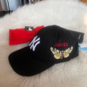 GUCCI X NY YANKEES (MLB) CANVAS BASEBALL CAP